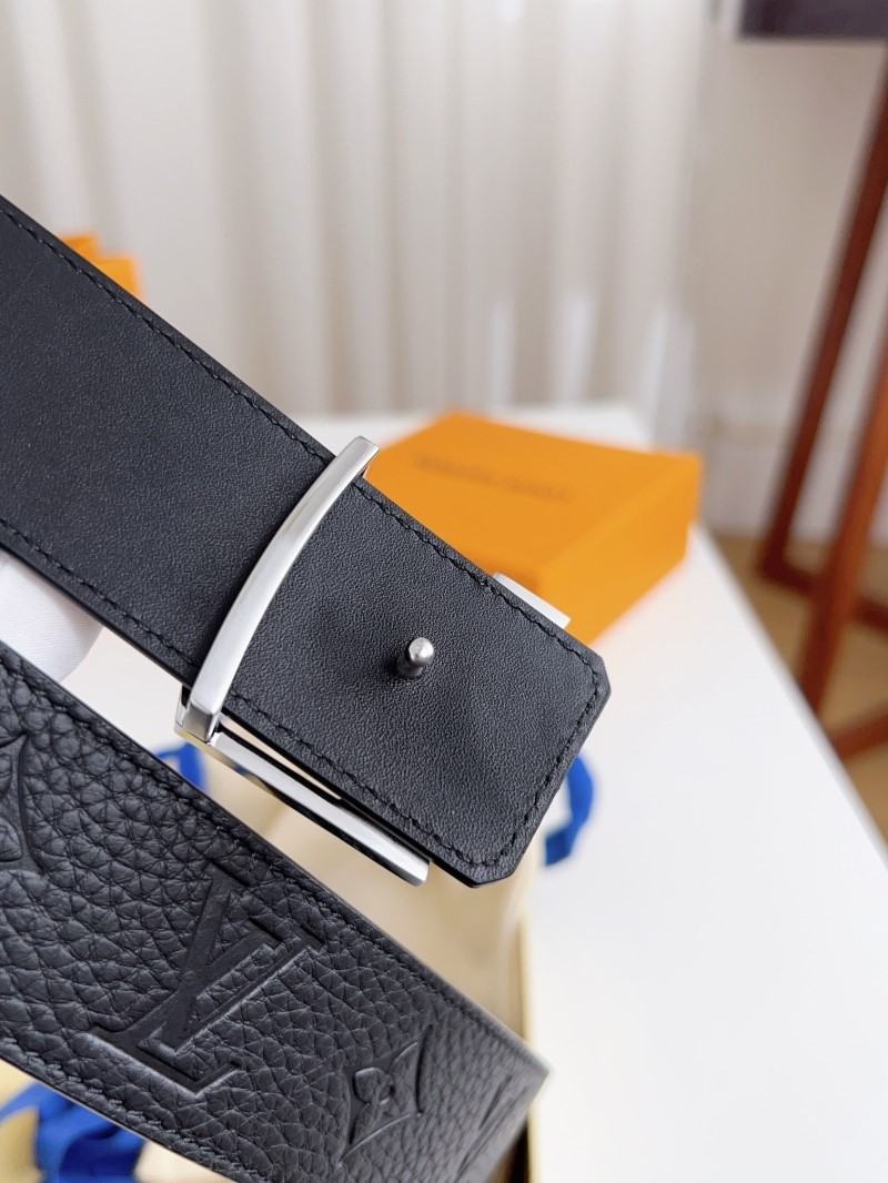l0vis Vvtt0n belts
